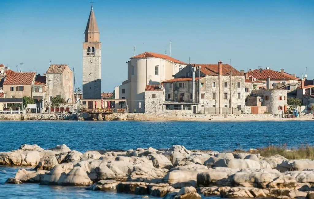 Beautiful Villa Casa Romantica With Pool In Umag