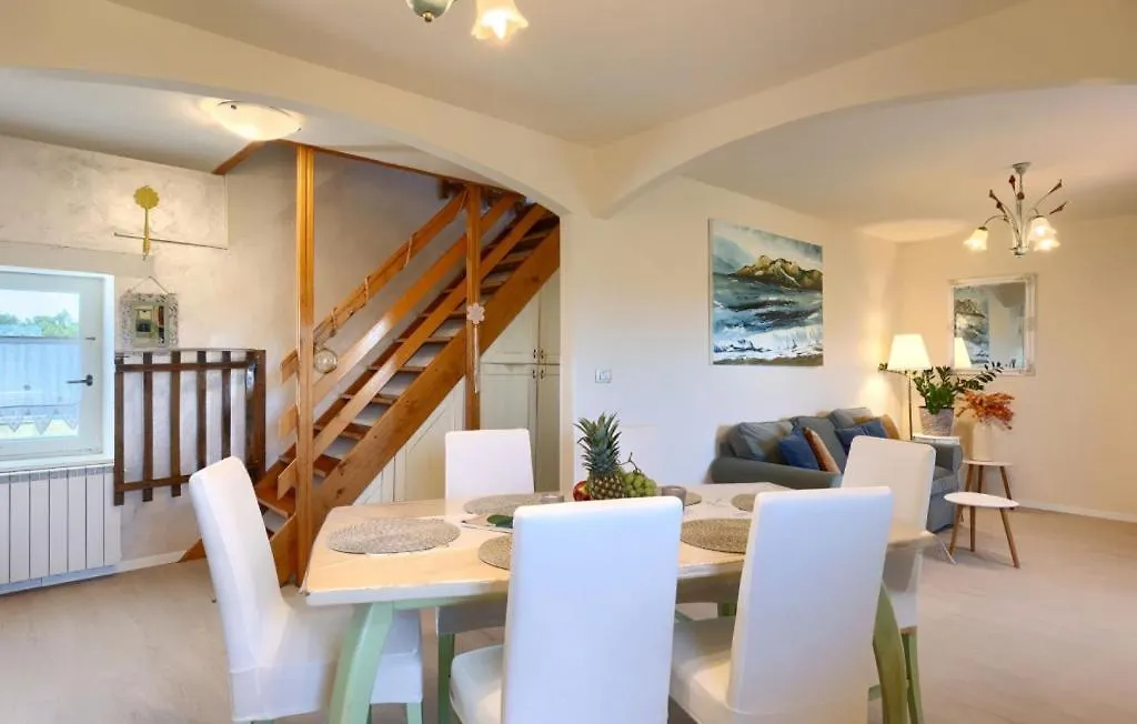 Beautiful Villa Casa Romantica With Pool In Umag Horvátország